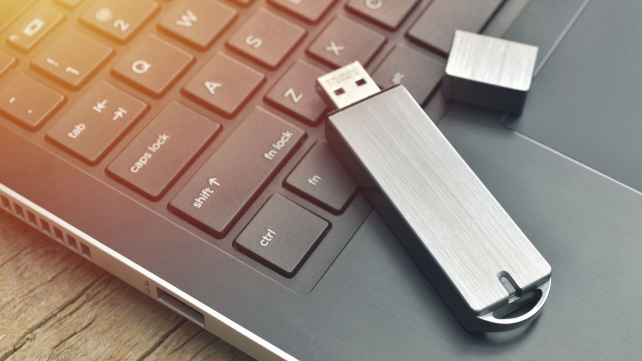 USB’den 1 milyon kat daha hızlı: PoX teknolojisi ile flash belleklerde hız rekoru USB’den 1 milyon kat daha hızlı: PoX teknolojisi ile flash belleklerde hız rekoru